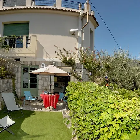 Dans Maison Art Deco - Vue Panoramique - Proche Centre Et Plages à Pied Appartamento